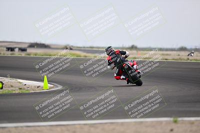 media/Apr-18-2025-TrackDaz (Fri) [[45f5874c44]]/C Group/Session 2 (Turn 10)/